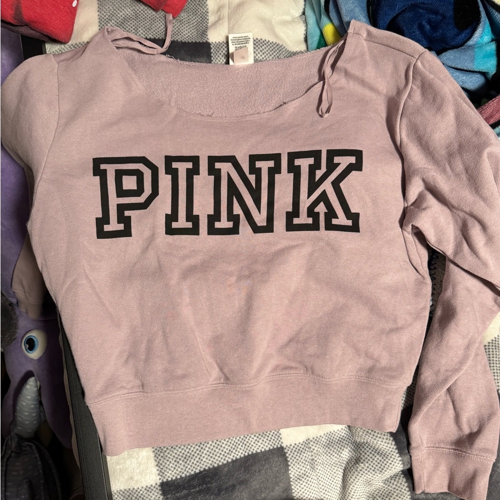 PINK/VICTORIAS SECRET off the shoulder sweatshirt. Size L. Super cute purple!
